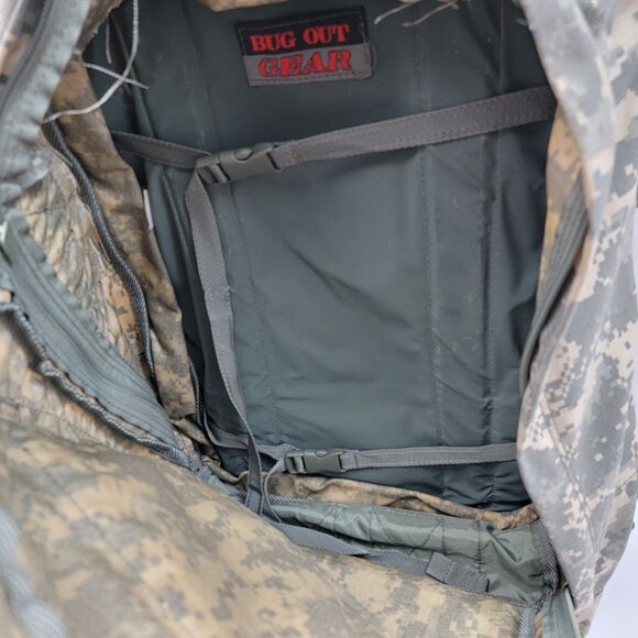 USAF Military Issue Piper Gear UCP Tactical "Bug-out Bag" Backpack - Picture 7 of 16